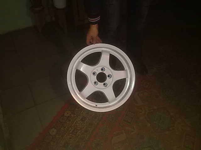 280320122266.jpg