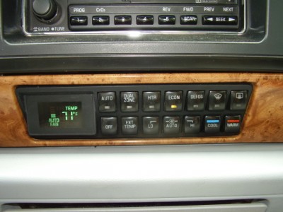 Climate-control-panel.jpg
