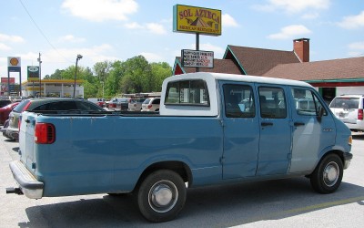 dodge-ram-van-3.jpg