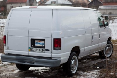 Ford Econoline_3.jpg