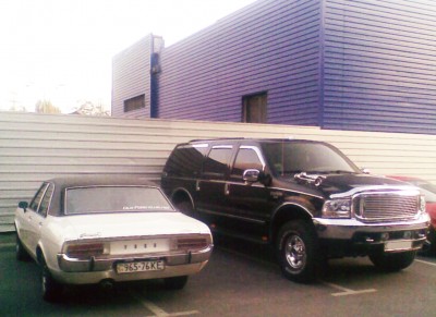 Small&Big FORD.jpg