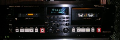 16 Marantz deck.jpg