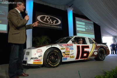 89_Buick_Regal_NASCAR_Stck_DV_06_ARM_04.jpg