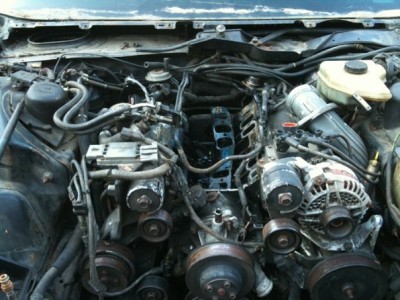1990_ford_thunderbird_2_dr_sc_supercharged_coupe-pic-3207744948197503730.jpeg